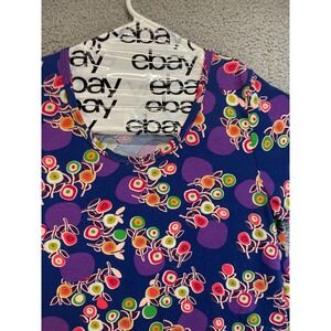 LuLaRoe Top Size Medium Blue Red Geometric Womens‎ Short Sleeve Casual T-Shirt